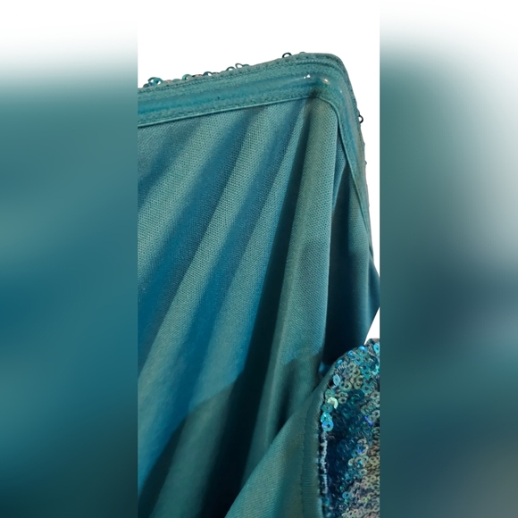 B. Darlin - NEW Elegant Strapless Sequin Mini Dress w/ Slit - Picture 6 of 9